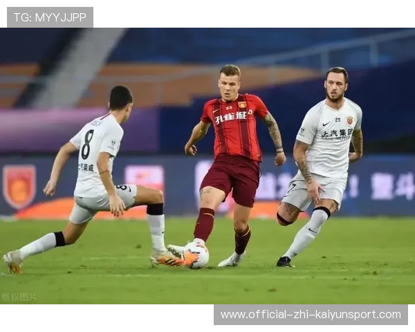 俱乐部在赛后复盘中引入外部战术顾问，俱乐部外援是什么意思