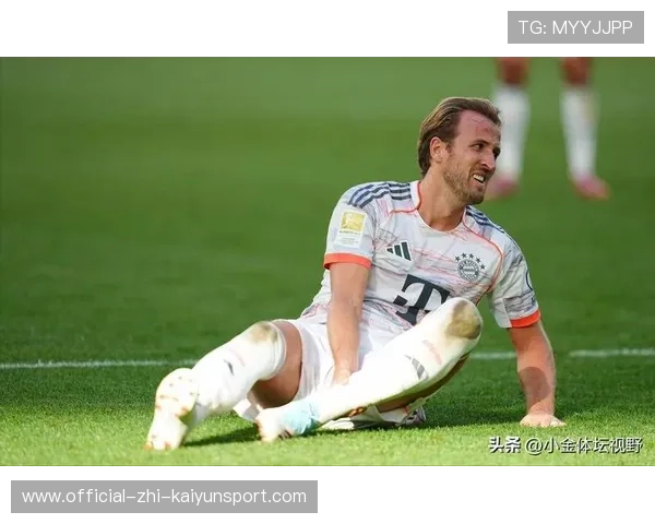 凯恩背身做球让热刺完成完美转移